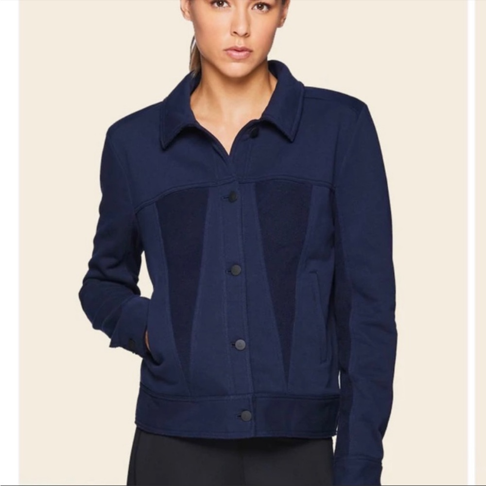 Alala Navy Zephyr Jacket